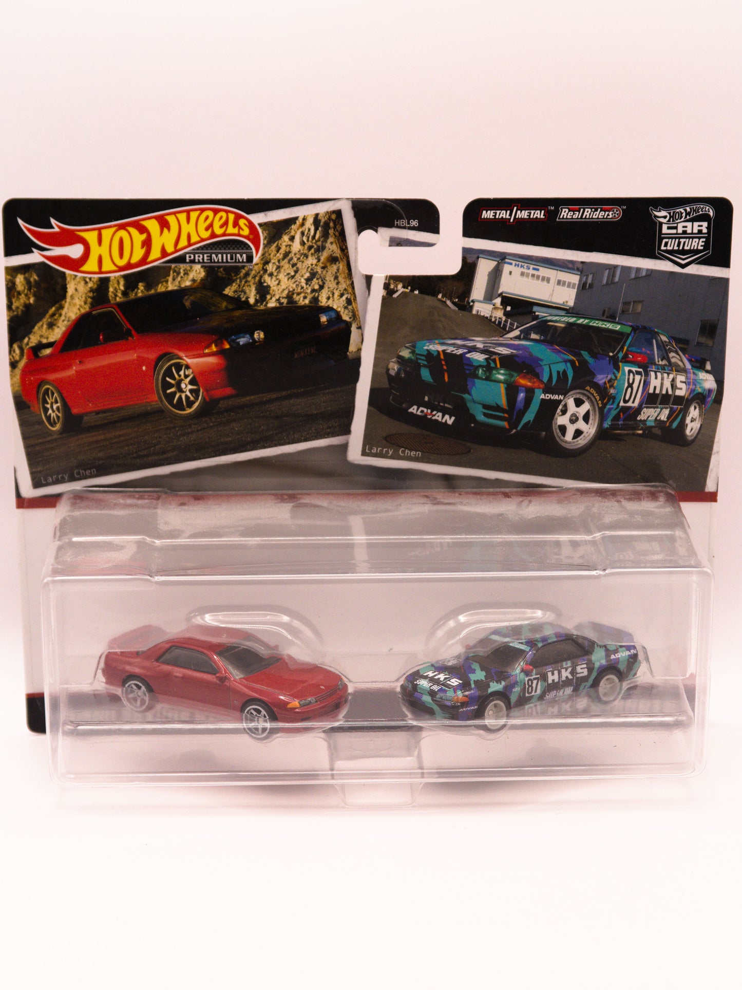 2-Pak Nissan Skyline GT-R R32 Czerwony oraz HKS Premium
