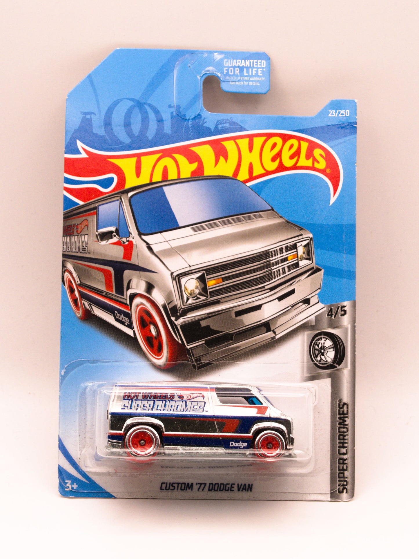 Custom '77 Dodge Van Super Chromes Srebrny