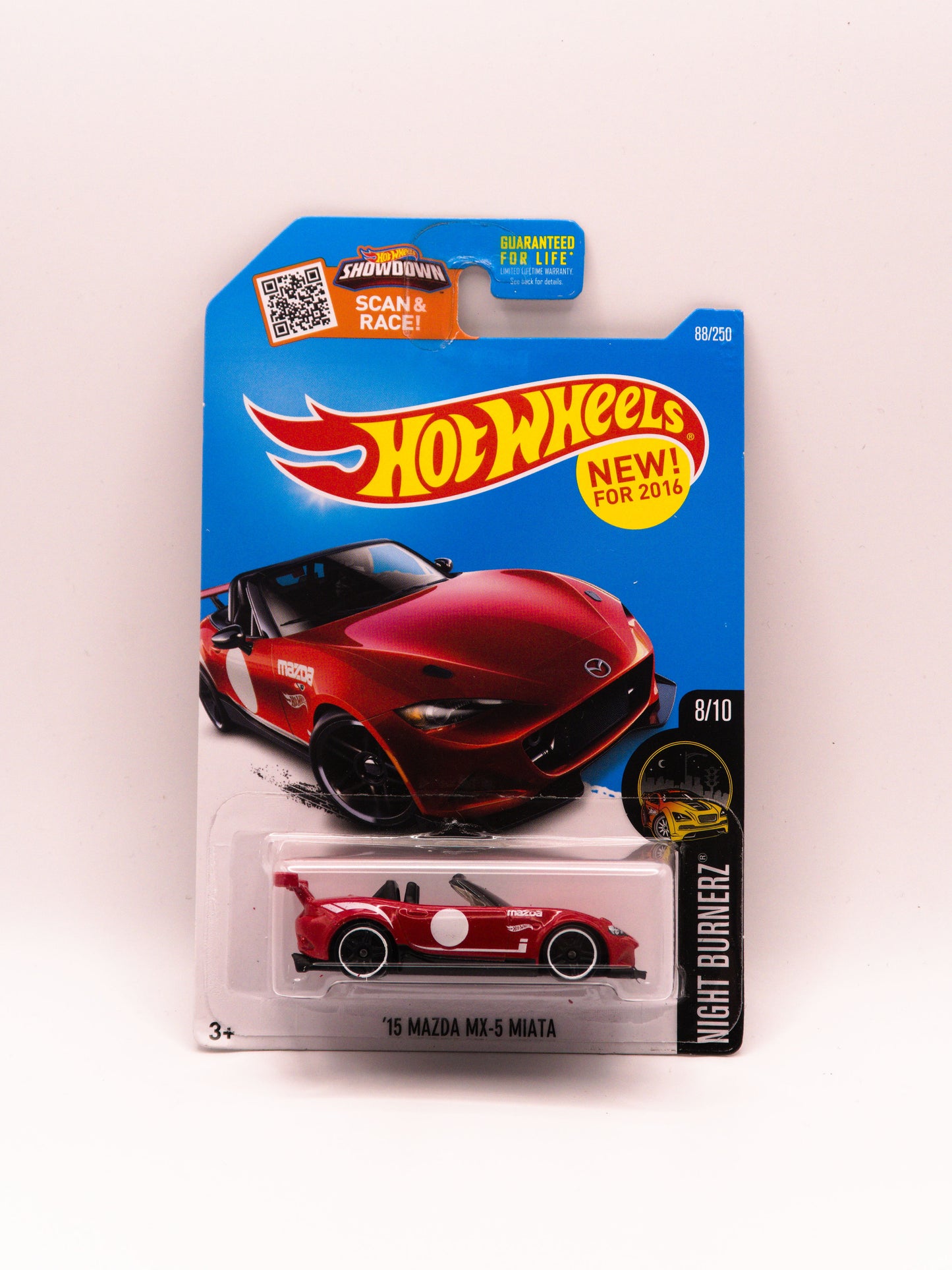 '15 Mazda MX-5 Miata Czerwony