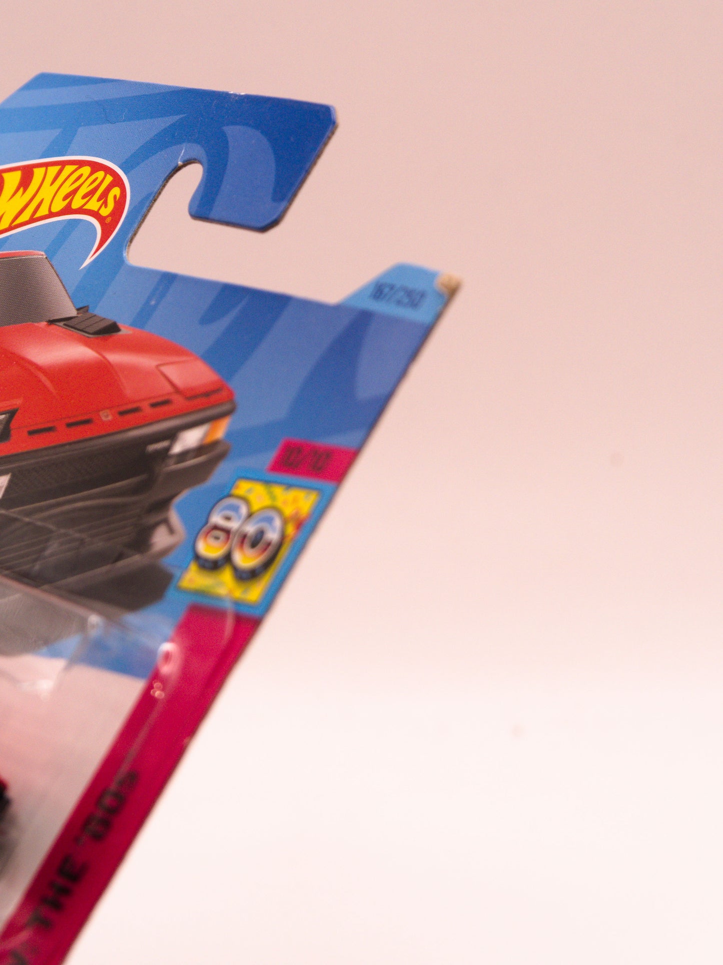 '82 Toyota Supra Czerwona *Uszkodzony Róg Karty i Haczyk