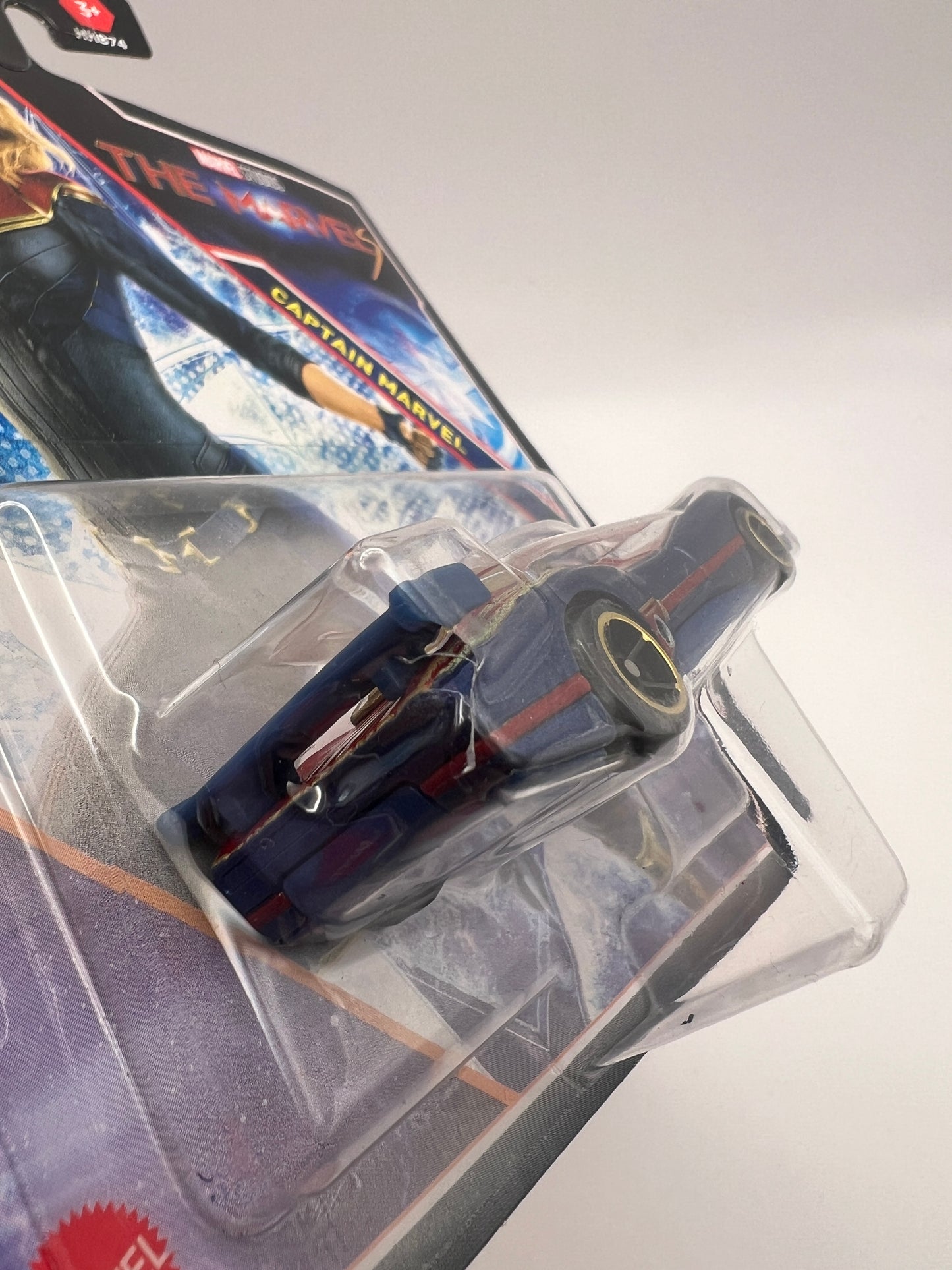 Character Cars - Captain Marvel *Blister