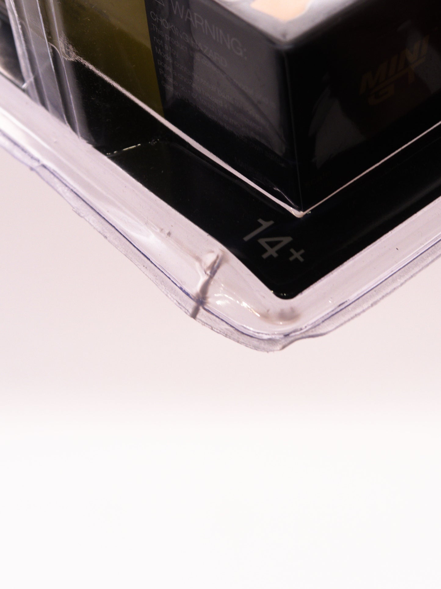 Mini GT Nissan Skyline R34 Żółty #762