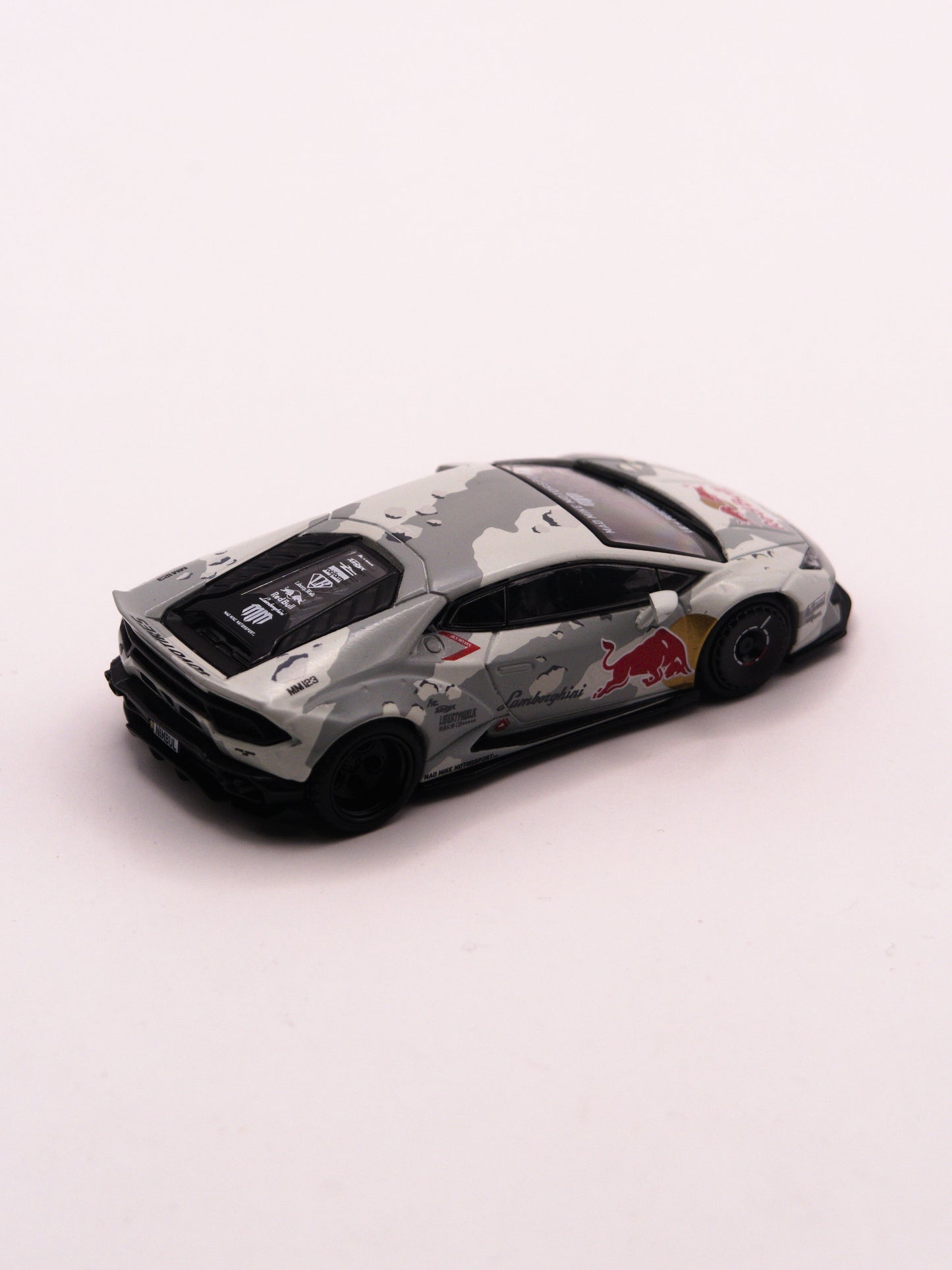 Mini GT #967 Lamborghini Huracan LB WORKS Mad Mike NIMBUL Szary *Otwarty