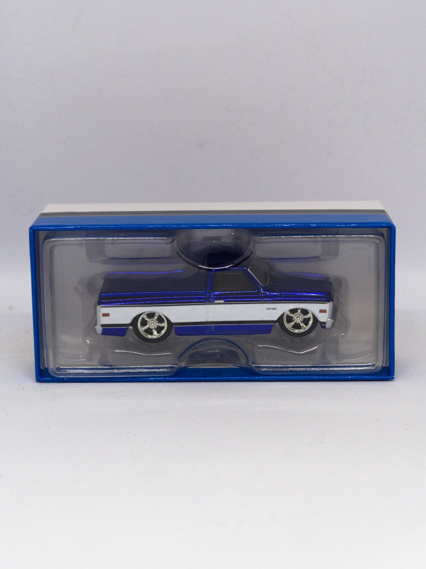 Red Line Club RLC Chevy C/10 Niebieski
