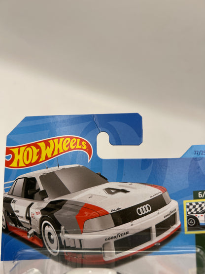 Audi 90 Quattro Biały *Haczyk