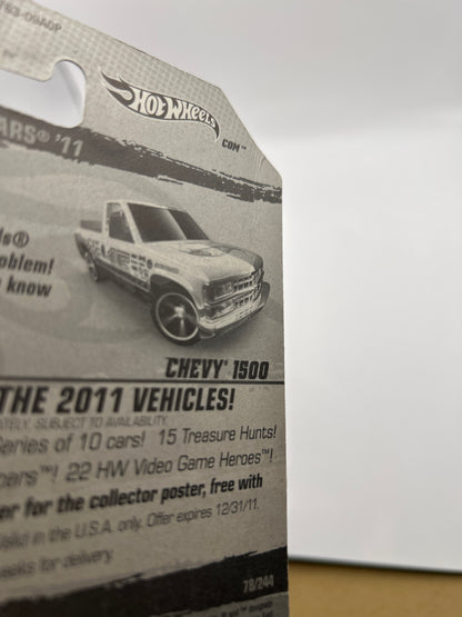 Chevy 1500 Biały *Uszkodzona Karta