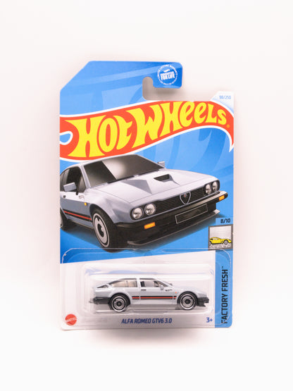 Alfa Romeo GTV6 3.0 Szary *Blister