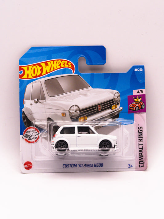 CUSTOM '70 Honda N600 Biały