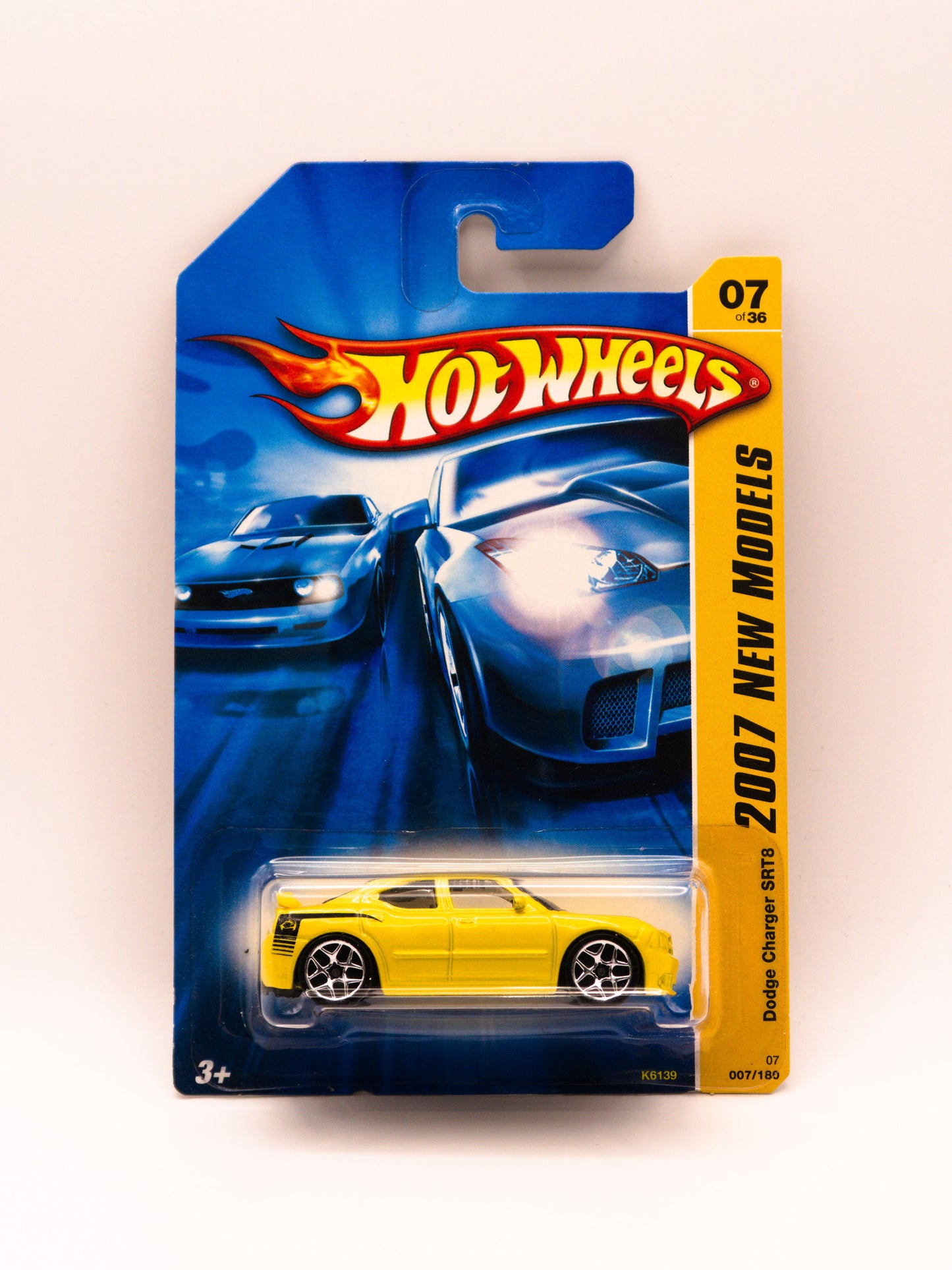 Dodge Charger SRT8 Żółty