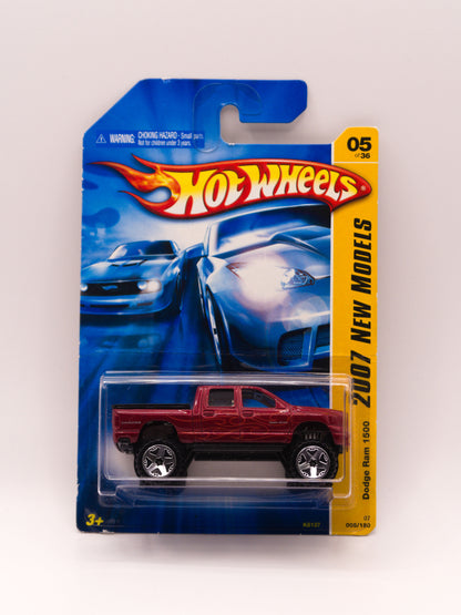 Dodge Ram 1500 Czerwony *Uszkodzona Karta