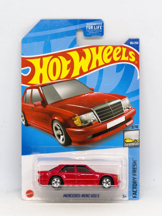 Mercedes-Benz 500 E Czerwony