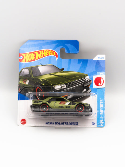 Nissan Skyline RS KDR30 Zielony