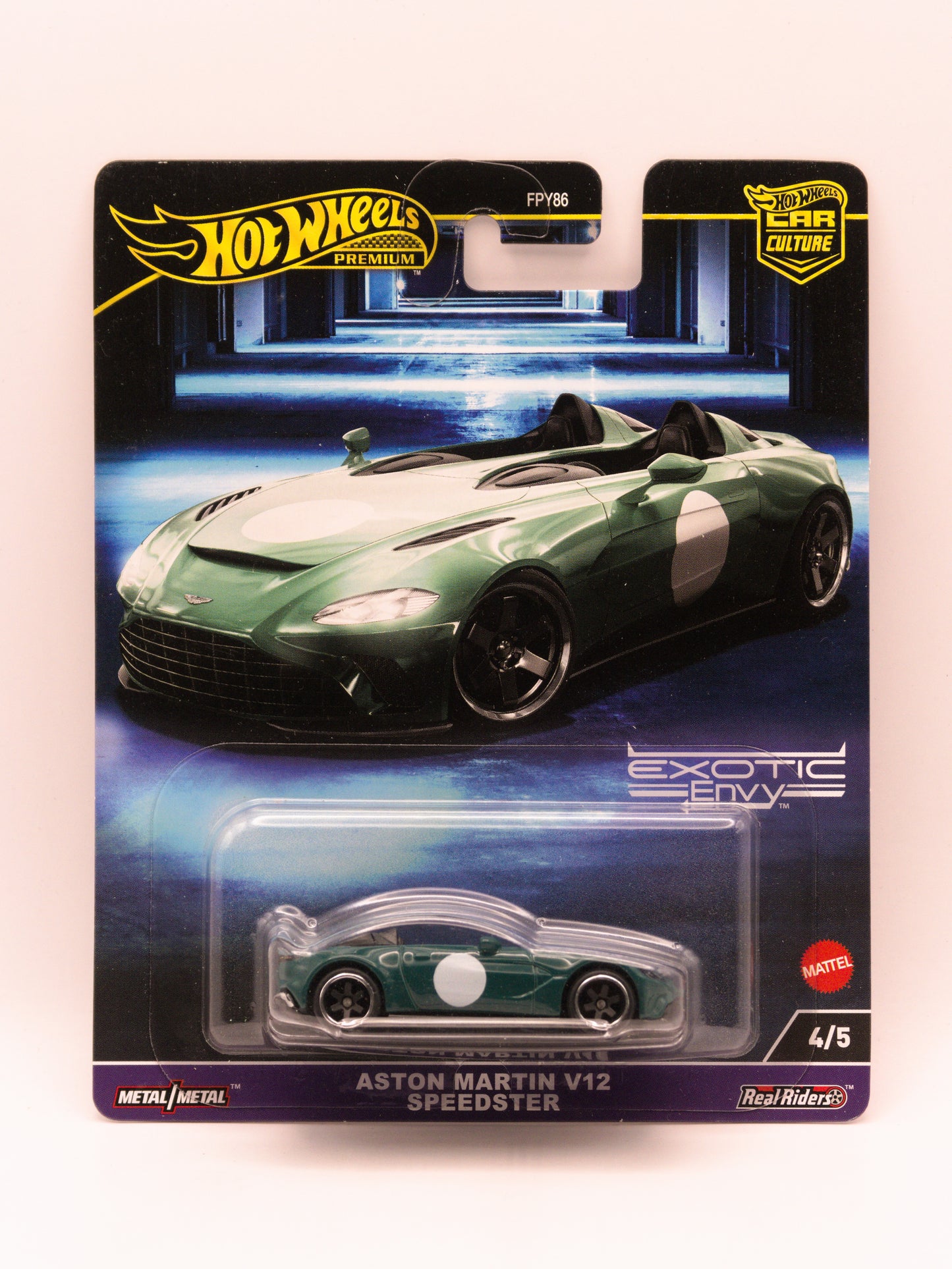Aston Martin V12 Speedster Zielony Premium