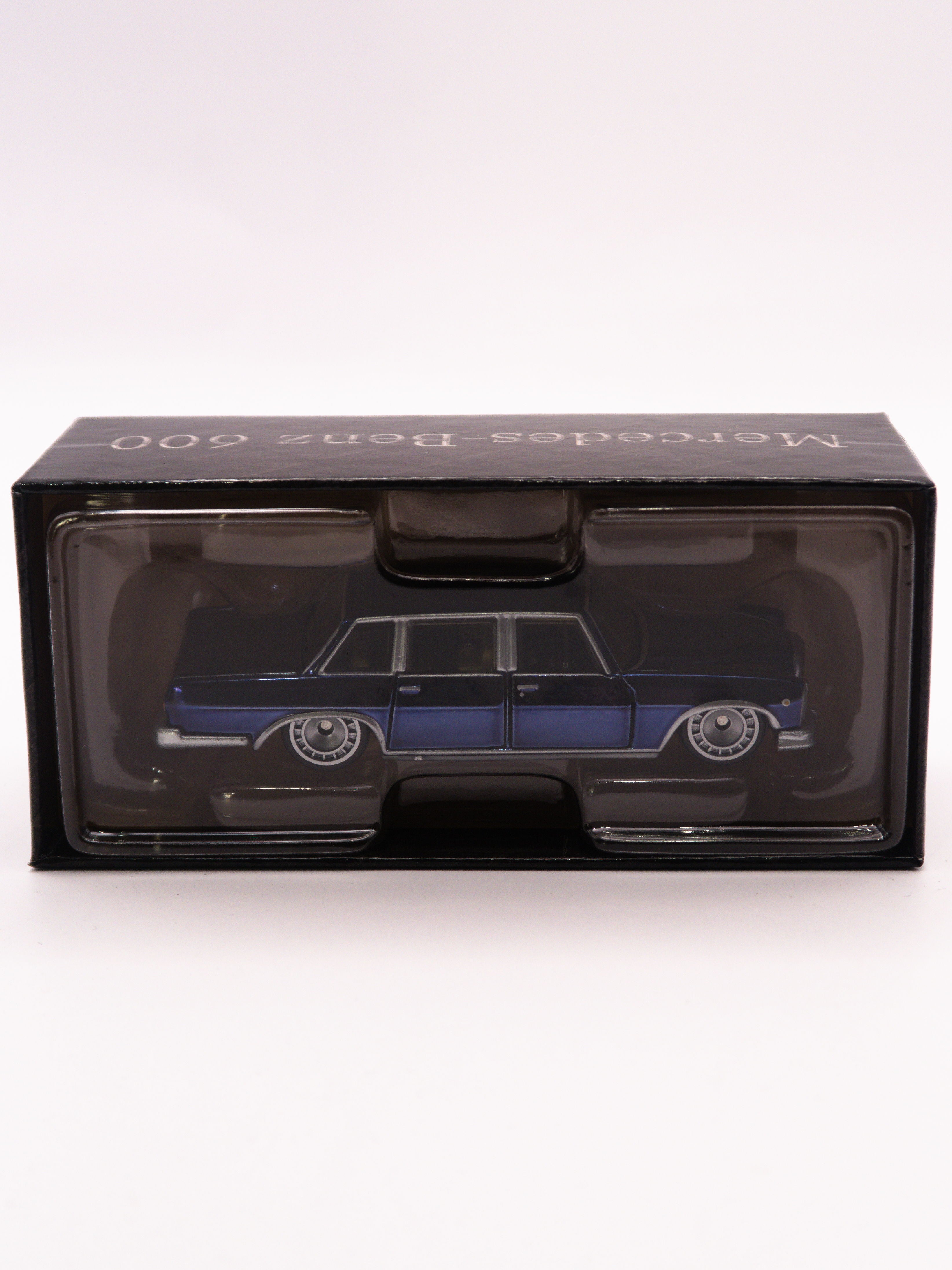 Red Line Club 1964 Mercedes Benz 600 Niebieski – Skalper