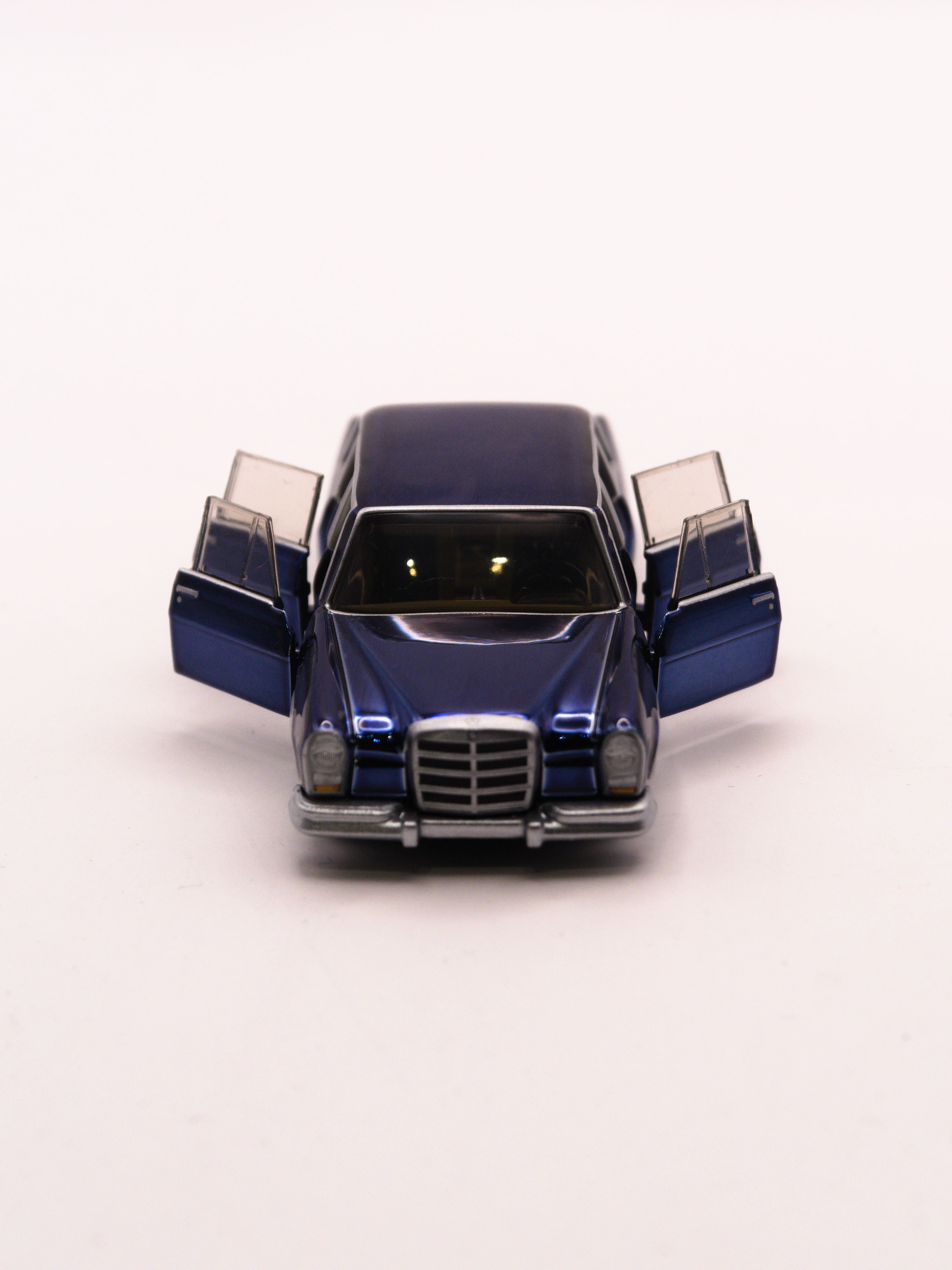 ホットウィールレッドラインクラブ - 1964 メルセデスベンツ　600 2025 HW RLC Exclusive 1964 MERCEDES-BENZ 600 - READY TO SHIP