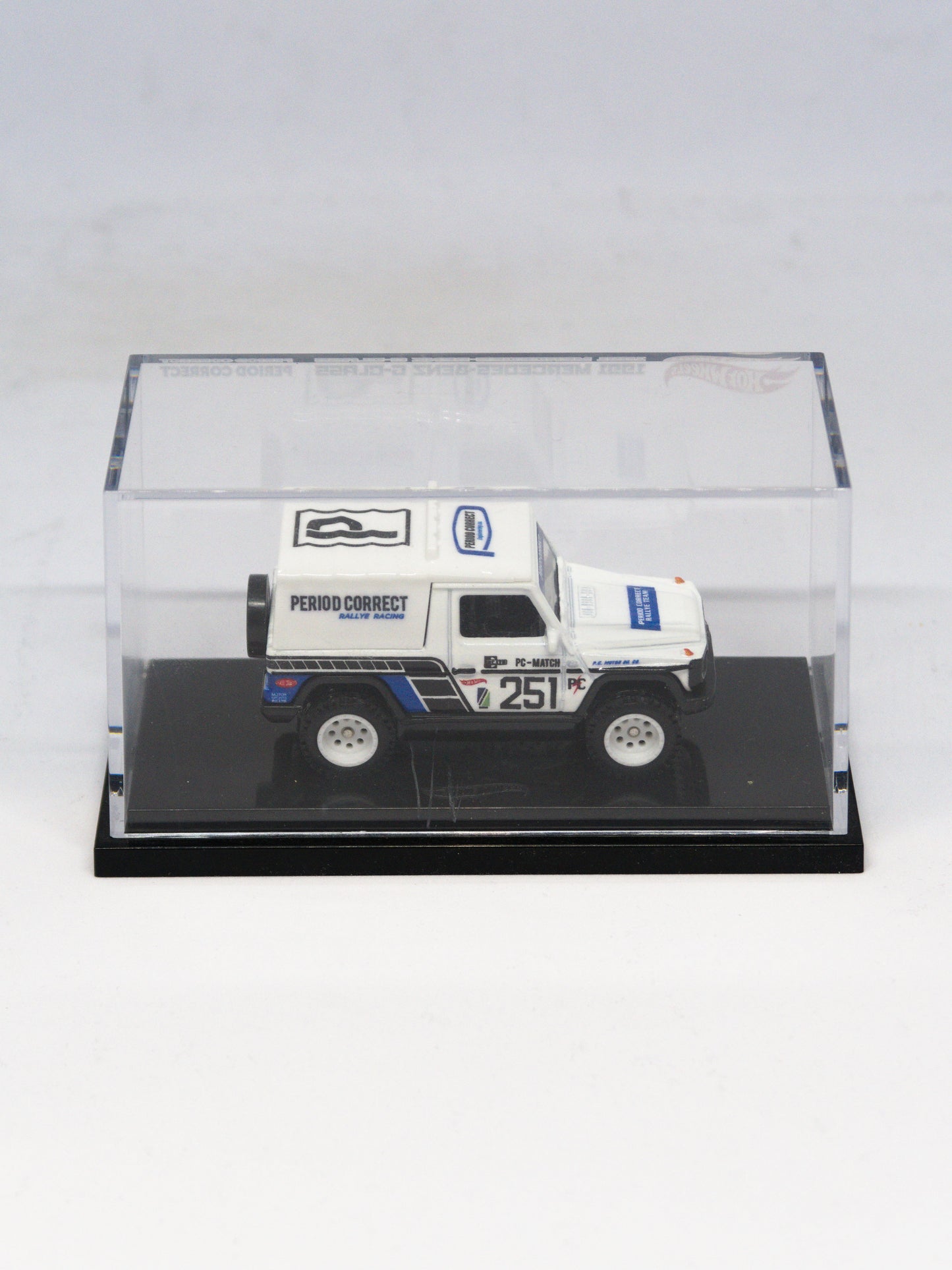 Red Line Club 1991 Mercedes-Ben G-Klasa Period Correct