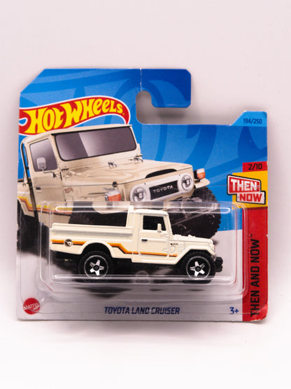 Toyota Land Cruiser Beżowy Treasure Hunt *Haczyk