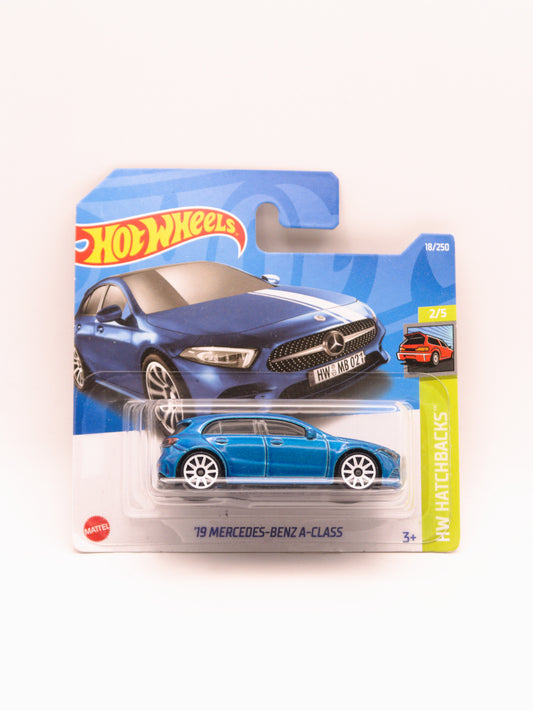 '19 Mercedes Benz A Klasa Niebieski