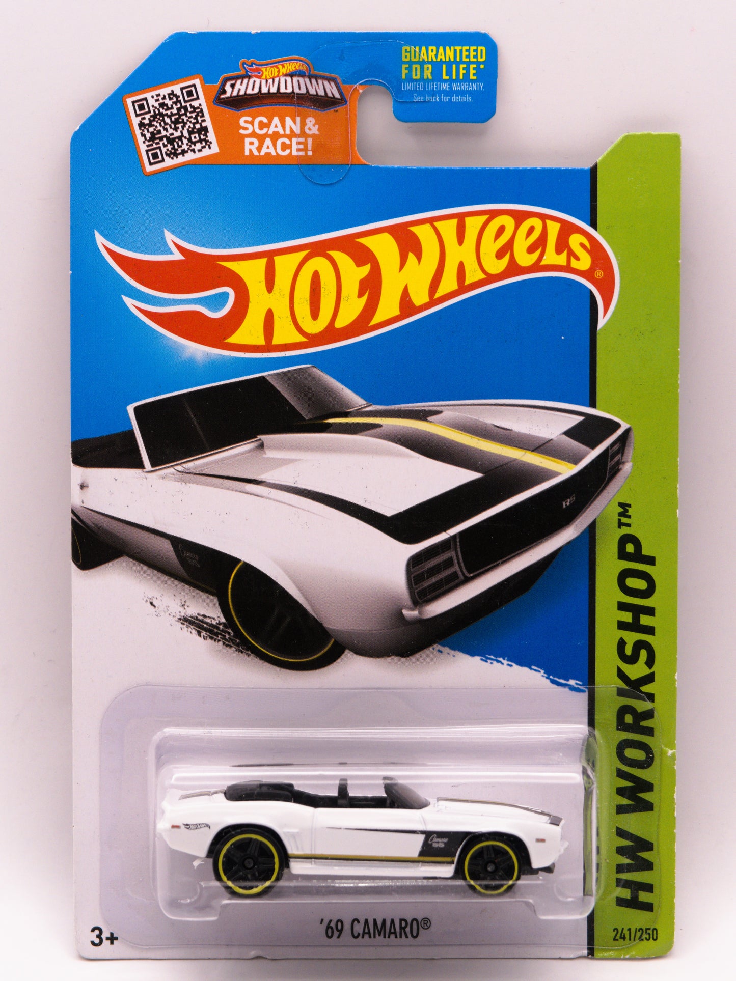 '69 Chevrolet Camaro Biały