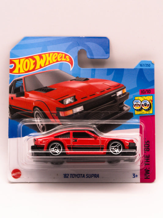 '82 Toyota Supra Czerwona *Uszkodzony Róg Karty i Haczyk