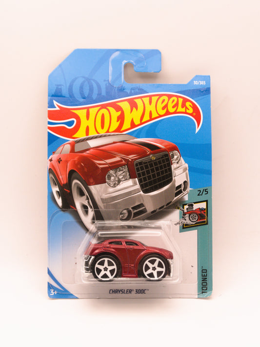 Chrysler 300C Czerwony Tooned *Bister