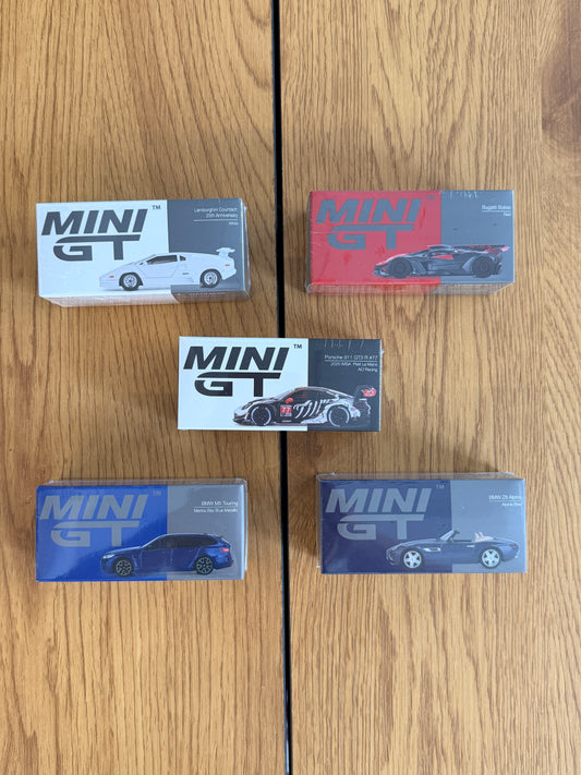 STARTER PACK 3/10 - Mini GT Skeleton + 4 Mini GT