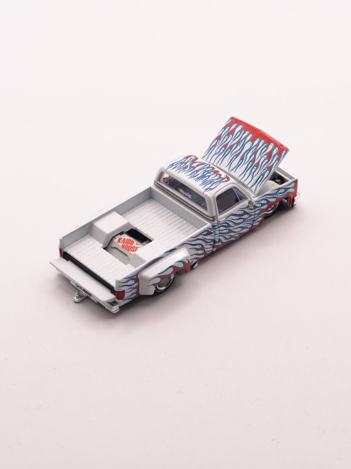 Kaido House Chevrolet Silverado Dually On Fire V2 #157