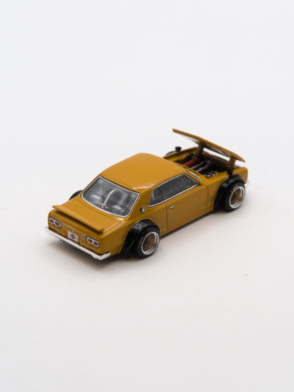 Kaido House #228 Nissan Skyline GT-R KPGC10 Kaido Street V2 Żółty