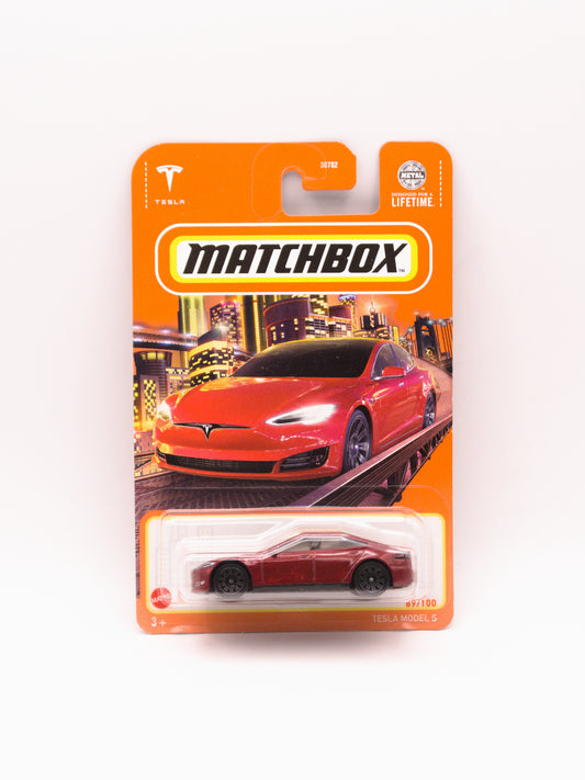 Tesla Model S Czerwony