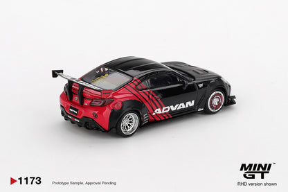 *PRESALE Mini GT #1173 Toyota GR86 LB Nation Advan *Pudełko
