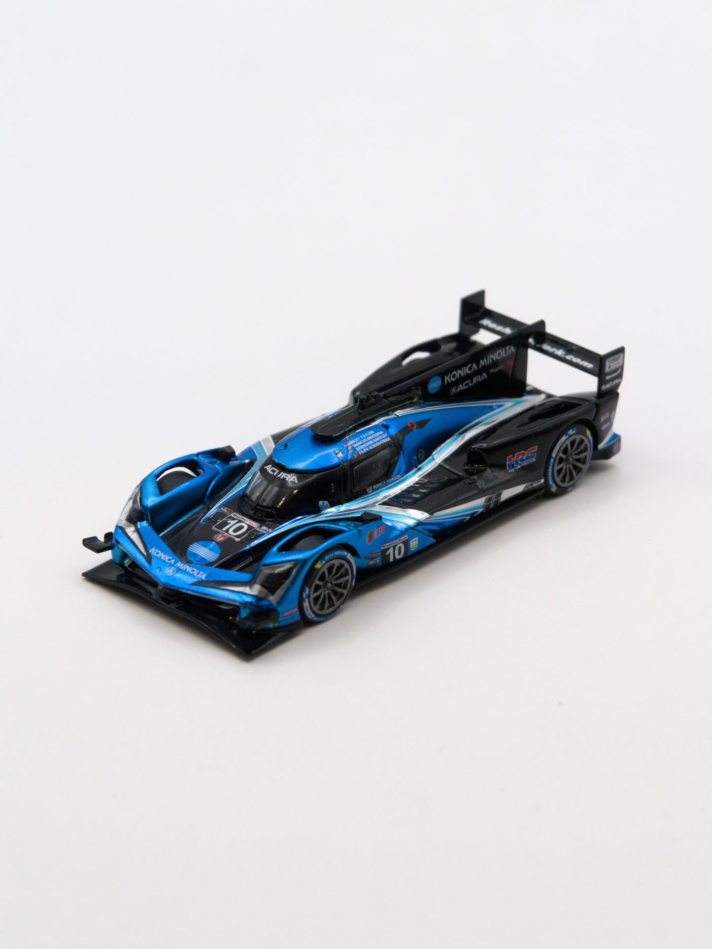 Mini GT #1056 Acura ARX-06 GTP Wayne Taylor Racing Niebieski