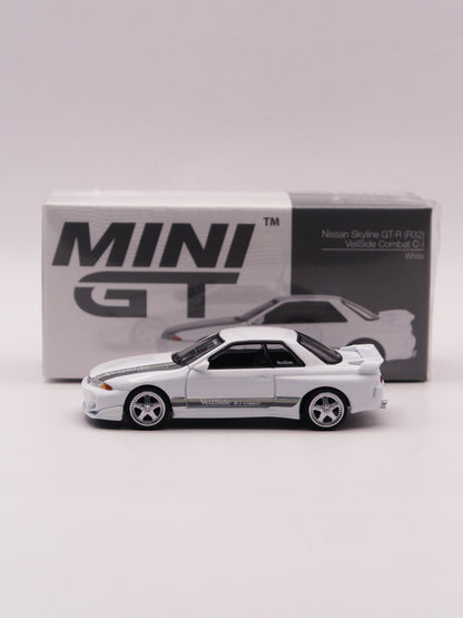 Mini GT #1066 Nissan Skyline R32 Veilside Combat Biały