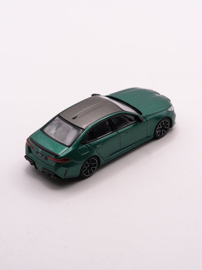 Mini GT #1086 BMW M5 Isle of Man Zielony