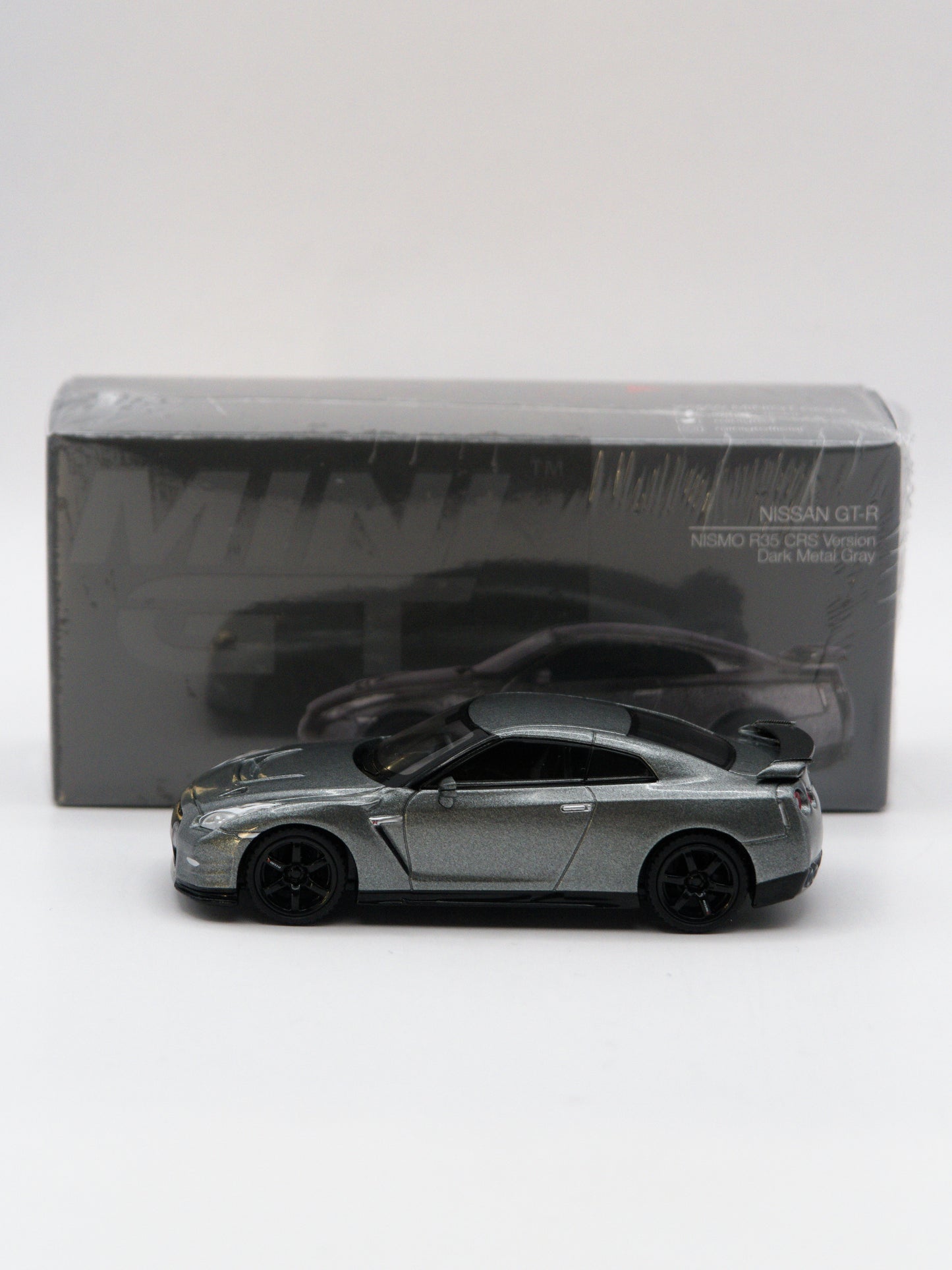 Mini GT #1089 Nissan GT-R R35 CRS Version Szary