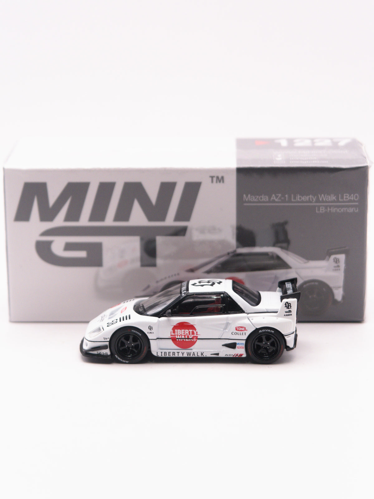 Mini GT #1227 Mazda AZ-1 Liberty Walk LBWK LB40 Biały *Pudełko