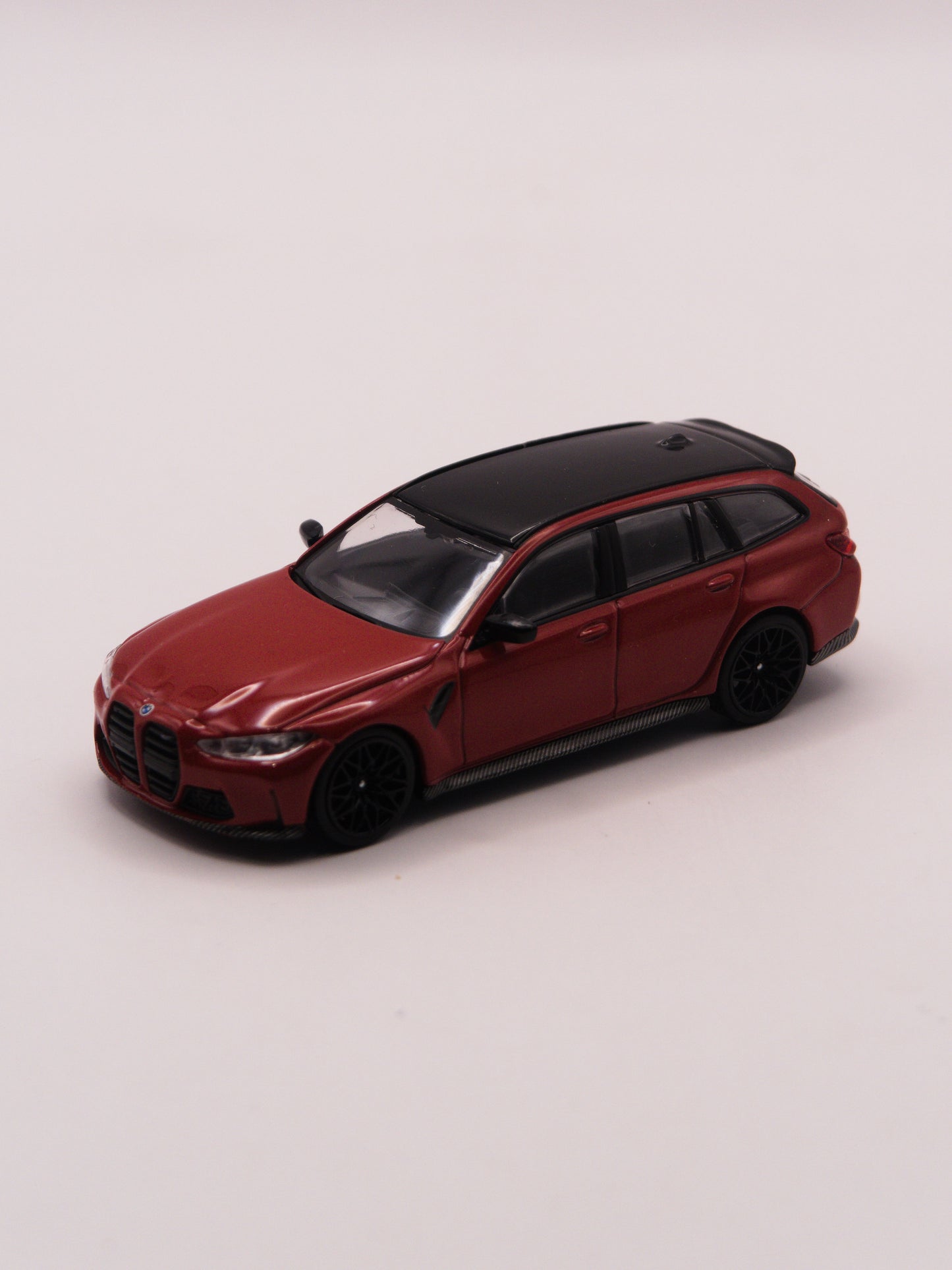 Mini GT #700 BMW M3 Touring Competition Czerwony