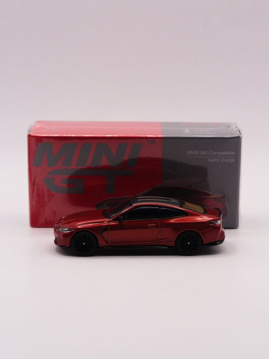 Mini GT #811 BMW M4 Competition Pomaranczowy
