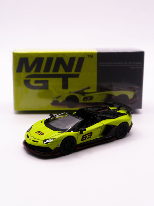 MiniGT #887 Lamborghini Aventador SVJ 63 Roadster Verde Shock Zielony