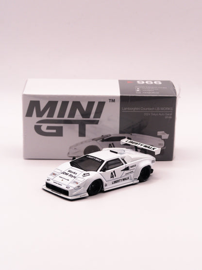 Mini GT #966 Lamborghini Countach LB-WORKS Biały