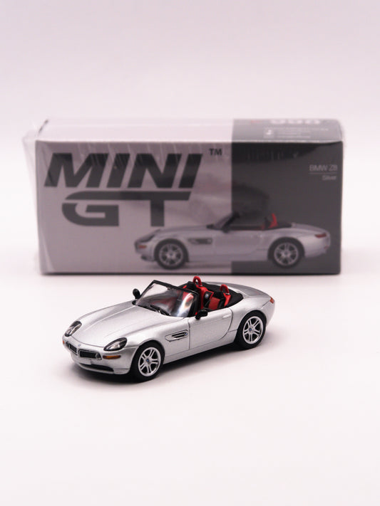 Mini GT #998 BMW Z8 Srebrny