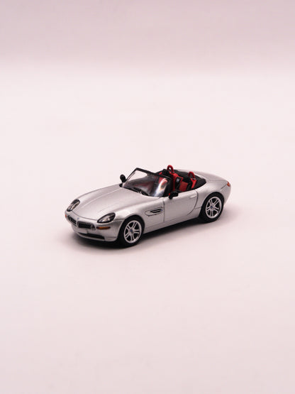 Mini GT #998 BMW Z8 Srebrny *Blister